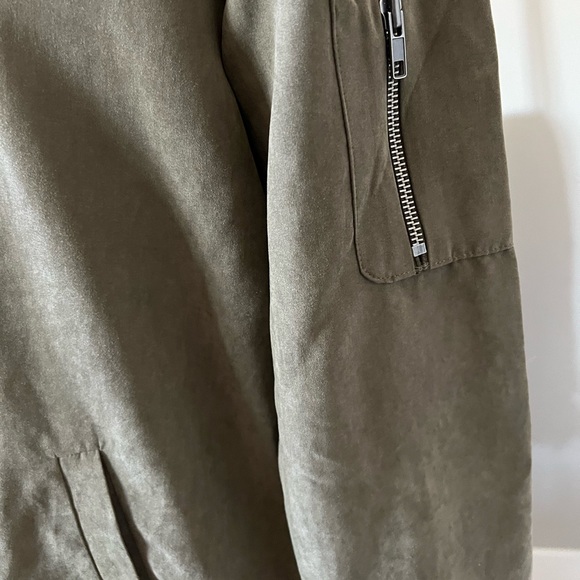 Never worn Long Bomber Jacket - Picture 6 of 8